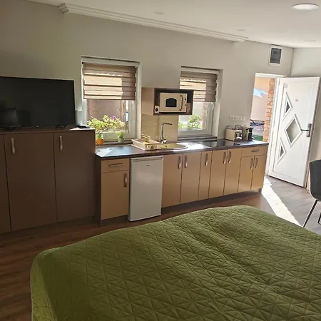 Varda-lak * Kisvárda