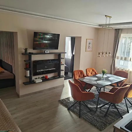 Varda-lak Lejlighed *